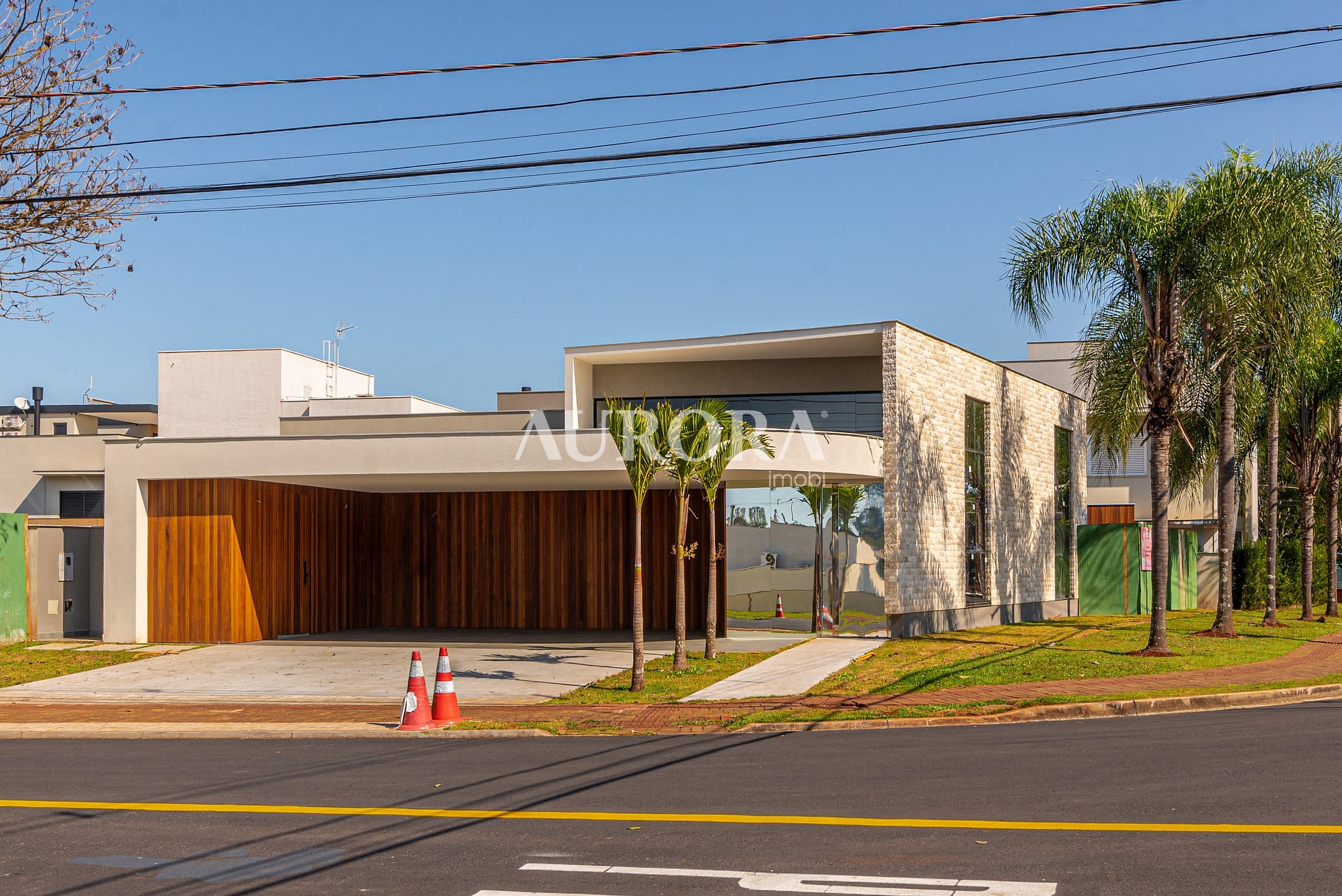 Casa em Vivendas do Arvoredo, Londrina/PR de 280m² 3 quartos à venda por R$ 3.799.000,00