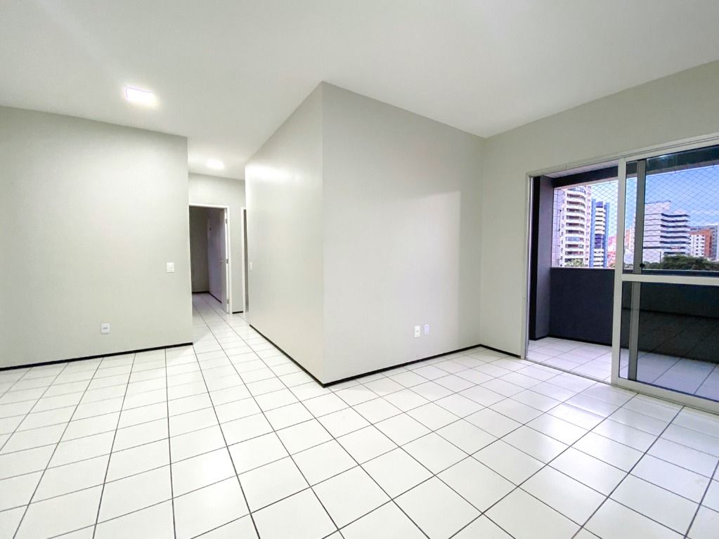 Apartamento em Varjota, Fortaleza/CE de 120m² 3 quartos à venda por R$ 419.000,00