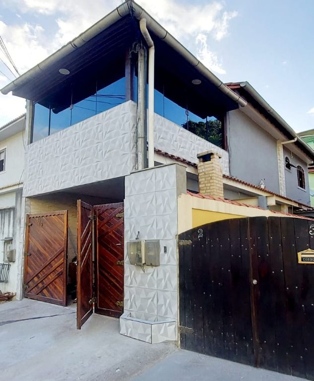 Casa em Mutuá, São Gonçalo/RJ de 284m² 2 quartos à venda por R$ 334.000,00