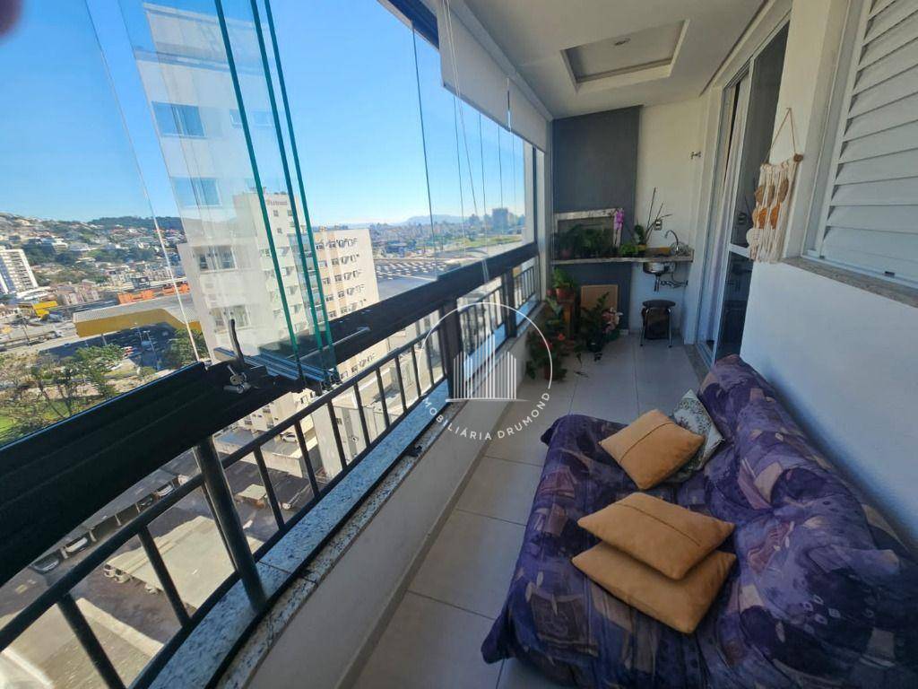 Apartamento em Kobrasol, São José/SC de 99m² 3 quartos à venda por R$ 658.000,00