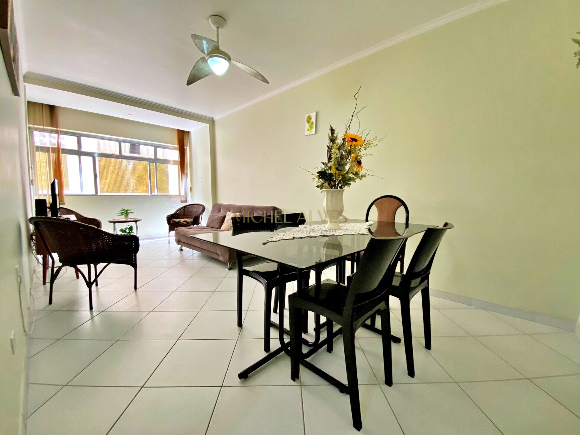 Apartamento em Barra Funda, Guarujá/SP de 55m² 1 quartos à venda por R$ 319.000,00