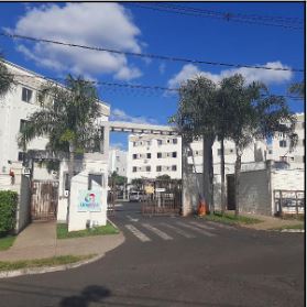 Apartamento em Chácaras Tubalina e Quartel, Uberlândia/MG de 50m² 2 quartos à venda por R$ 134.236,00