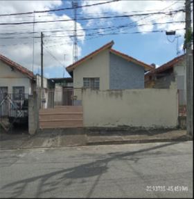 Casa em Parque São Domingos, Pindamonhangaba/SP de 300m² 3 quartos à venda por R$ 162.336,00