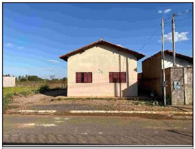 Casa em Epaminondas C Martin, Conceicao Das Alagoas/MG de 255m² 3 quartos à venda por R$ 110.270,00