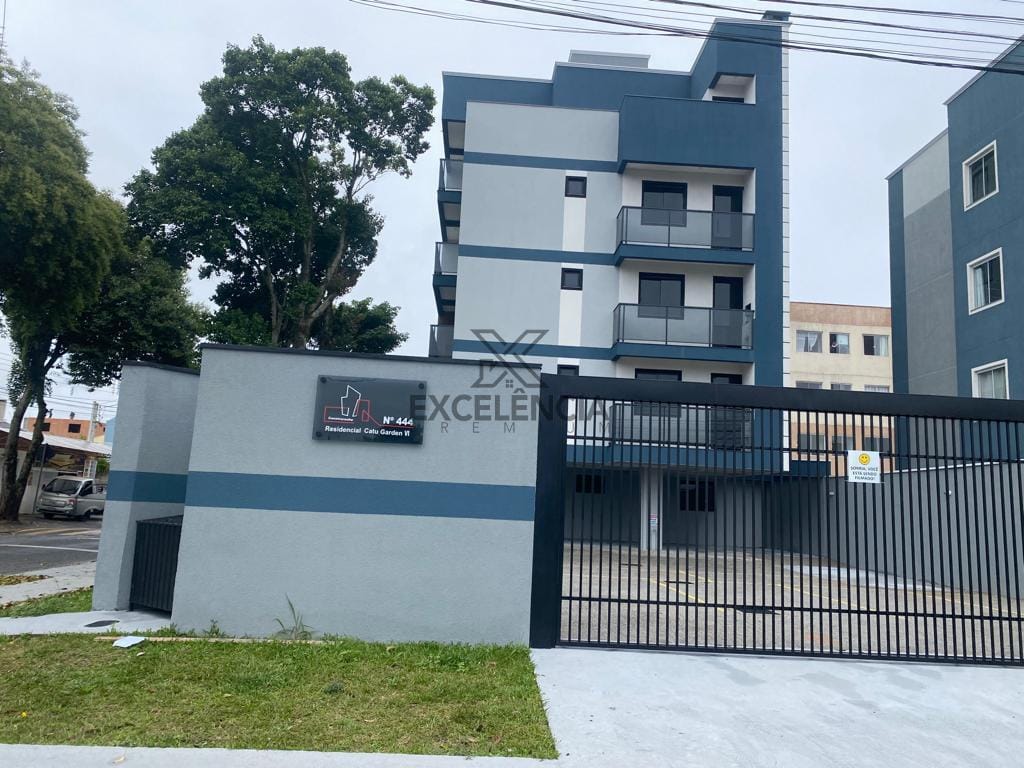 Apartamento em Cidade Jardim, São José dos Pinhais/PR de 48m² 2 quartos à venda por R$ 218.900,00