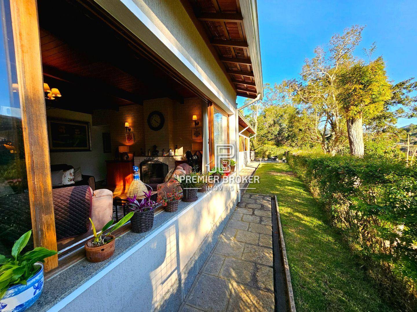 Casa em Parque do Imbui, Teresópolis/RJ de 142m² 5 quartos à venda por R$ 1.149.000,00