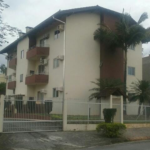 Apartamento em Bom Retiro, Joinville/SC de 85m² 2 quartos à venda por R$ 397.000,00