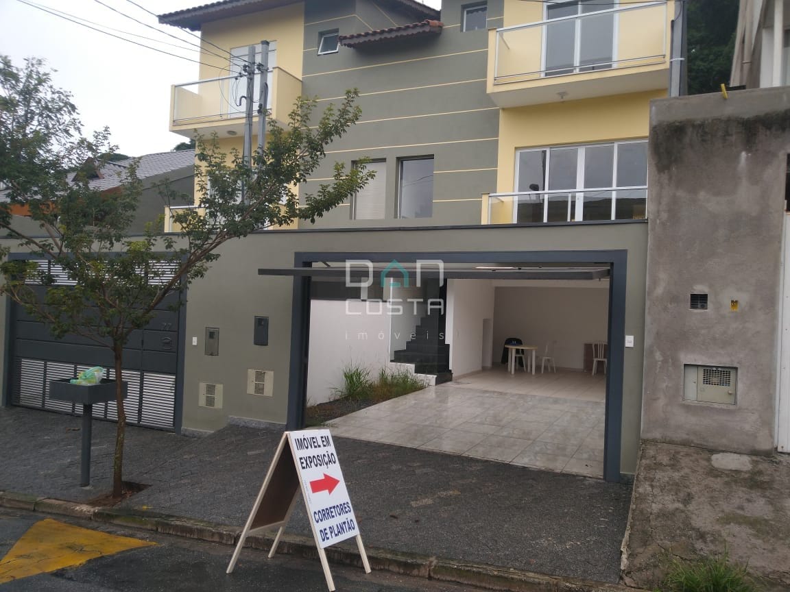 Casa em Parque das Cigarreiras, Taboão da Serra/SP de 110m² 3 quartos à venda por R$ 689.000,00