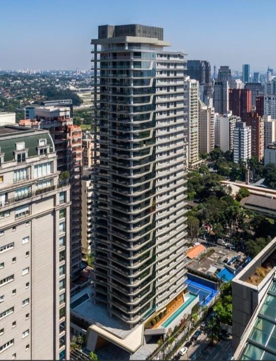 Apartamento em Itaim Bibi, São Paulo/SP de 570m² 4 quartos à venda por R$ 39.999.000,00