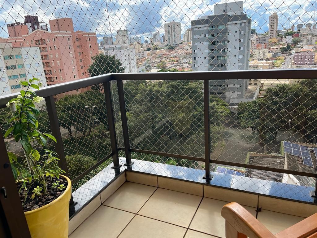 Apartamento em Saraiva, Uberlândia/MG de 113m² 3 quartos à venda por R$ 619.000,00