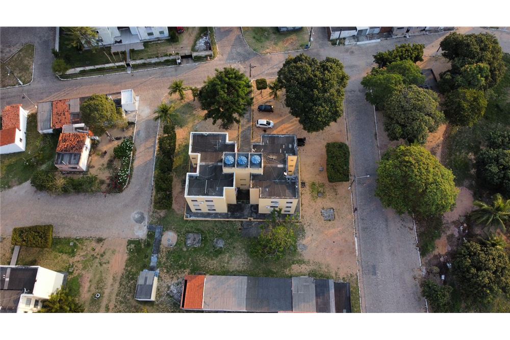 Apartamento em Ponta Negra, Natal/RN de 57m² 2 quartos à venda por R$ 104.000,00