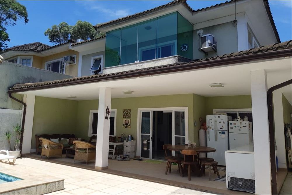 Casa em Vargem Pequena, Rio de Janeiro/RJ de 220m² 4 quartos à venda por R$ 759.000,00