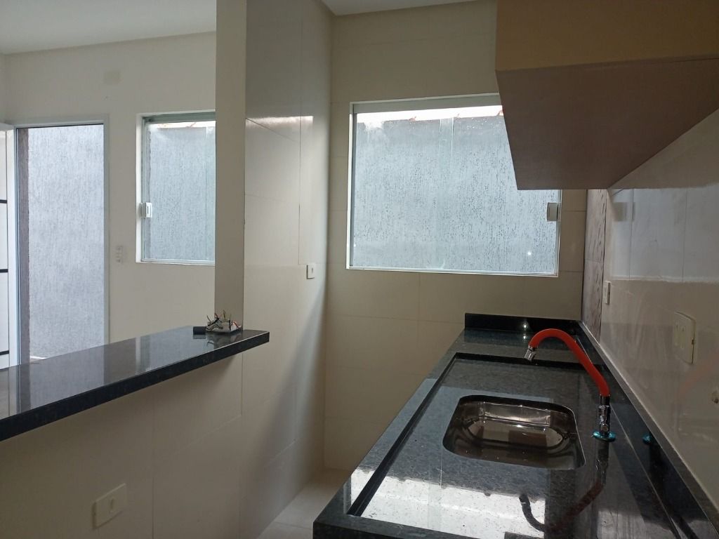 Casa em Boqueirão, Praia Grande/SP de 43m² 2 quartos para locação R$ 2.300,00/mes