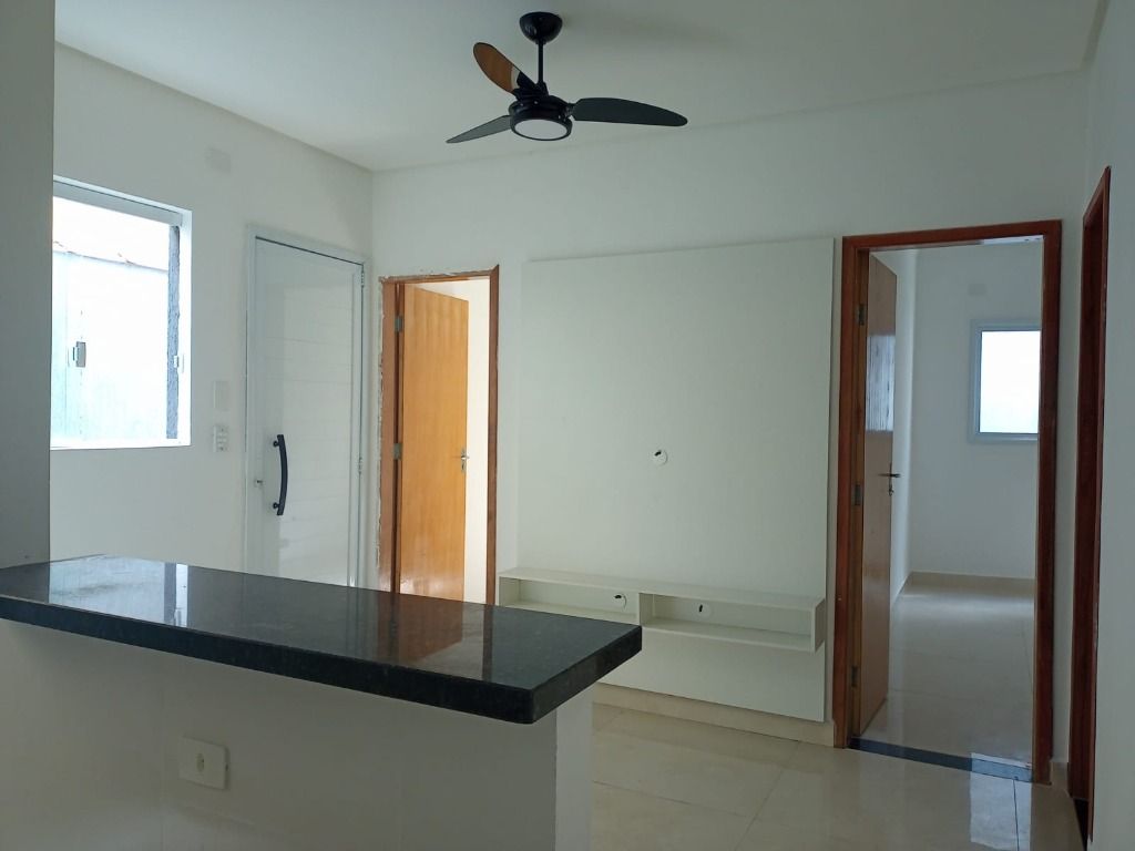 Casa em Boqueirão, Praia Grande/SP de 38m² 2 quartos para locação R$ 2.300,00/mes