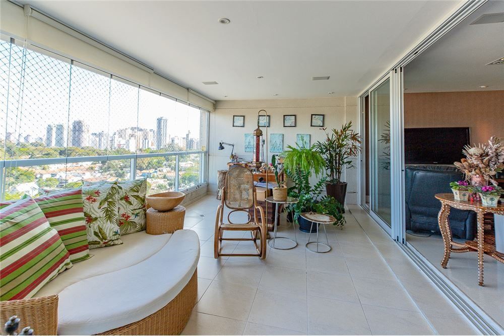 Apartamento em Campo Belo, São Paulo/SP de 180m² 3 quartos à venda por R$ 2.679.000,00