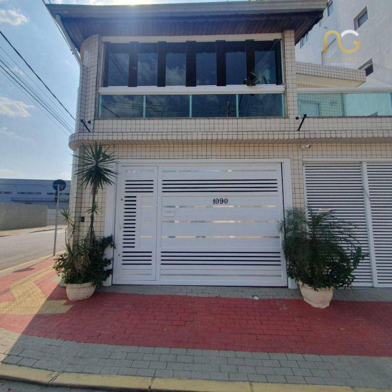 Sobrado em Vila Guilhermina, Praia Grande/SP de 80m² 2 quartos à venda por R$ 549.000,00