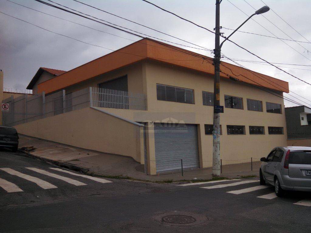 Salão em Vila Carmosina, São Paulo/SP de 450m² para locação R$ 9.000,00/mes