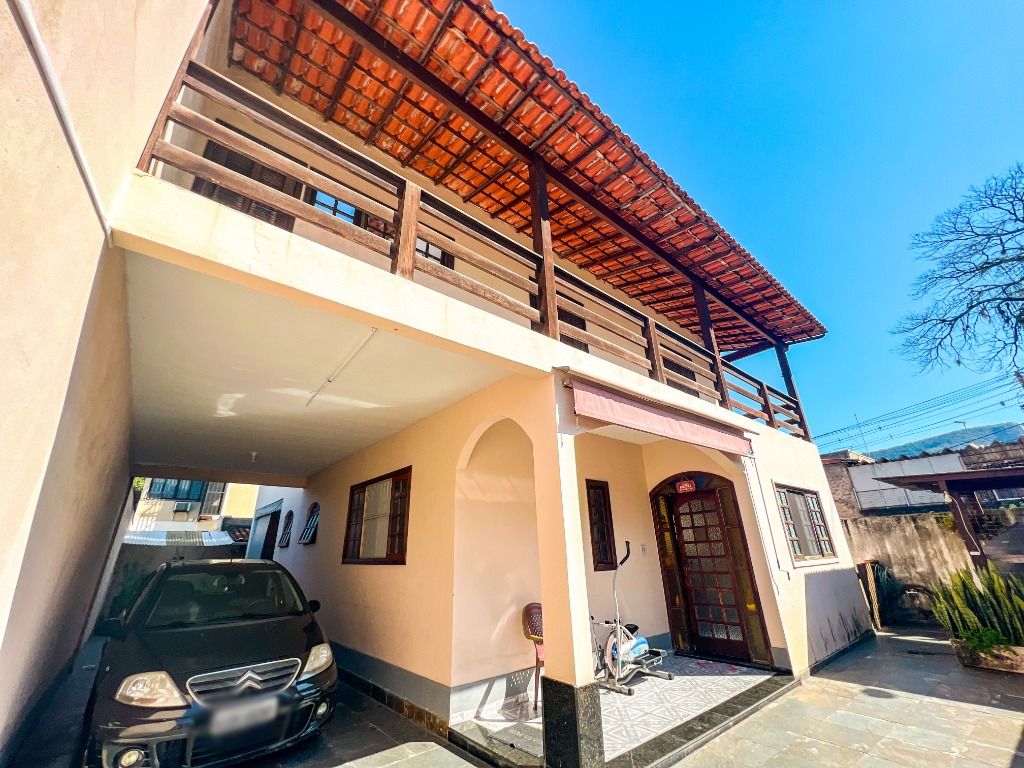 Casa em Itaipu, Niterói/RJ de 215m² 4 quartos à venda por R$ 619.000,00