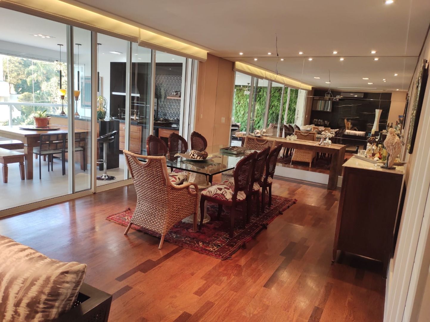 Apartamento em Campo Belo, São Paulo/SP de 222m² 3 quartos à venda por R$ 3.549.000,00