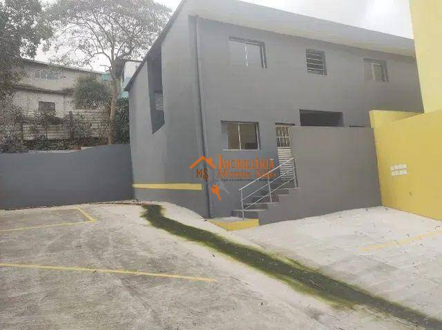 Apartamento em Jardim Doraly, Guarulhos/SP de 60m² 2 quartos para locação R$ 1.120,00/mes