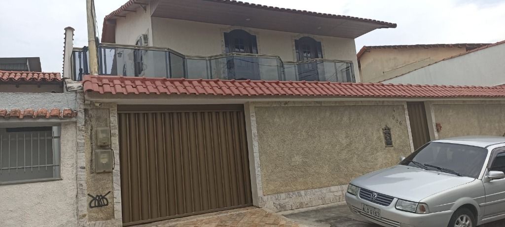 Casa em Trindade, São Gonçalo/RJ de 126m² 4 quartos à venda por R$ 979.000,00