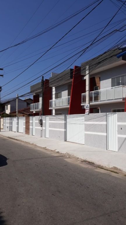 Casa em Extensão Do Bosque, Rio das Ostras/RJ de 76m² 2 quartos à venda por R$ 329.000,00