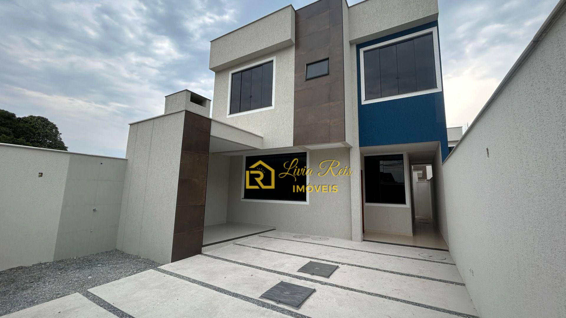 Casa em Costa Azul, Rio das Ostras/RJ de 135m² 3 quartos à venda por R$ 669.000,00