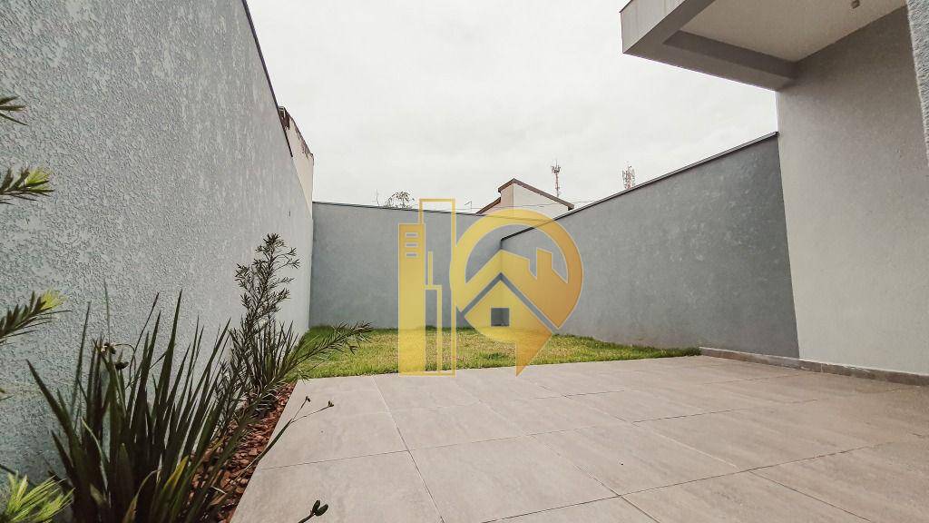 Casa em Jardim Califórnia, Jacareí/SP de 135m² 3 quartos à venda por R$ 644.000,00