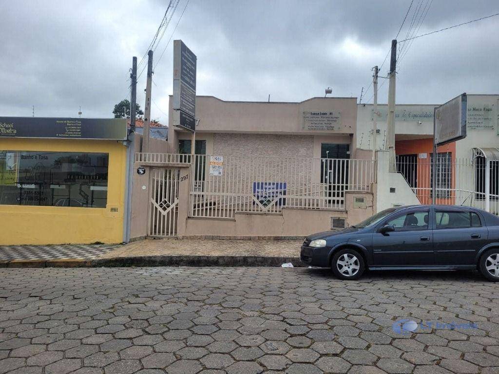 Casa em Vila Pinheiro, Jacareí/SP de 140m² para locação R$ 6.200,00/mes