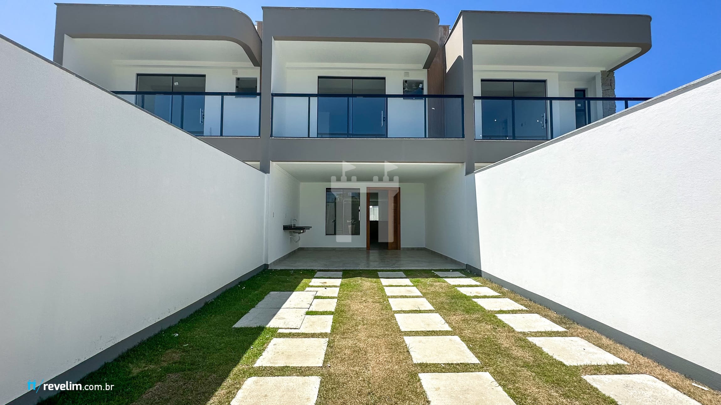 Casa em Manguinhos, Serra/ES de 150m² 3 quartos à venda por R$ 774.000,00