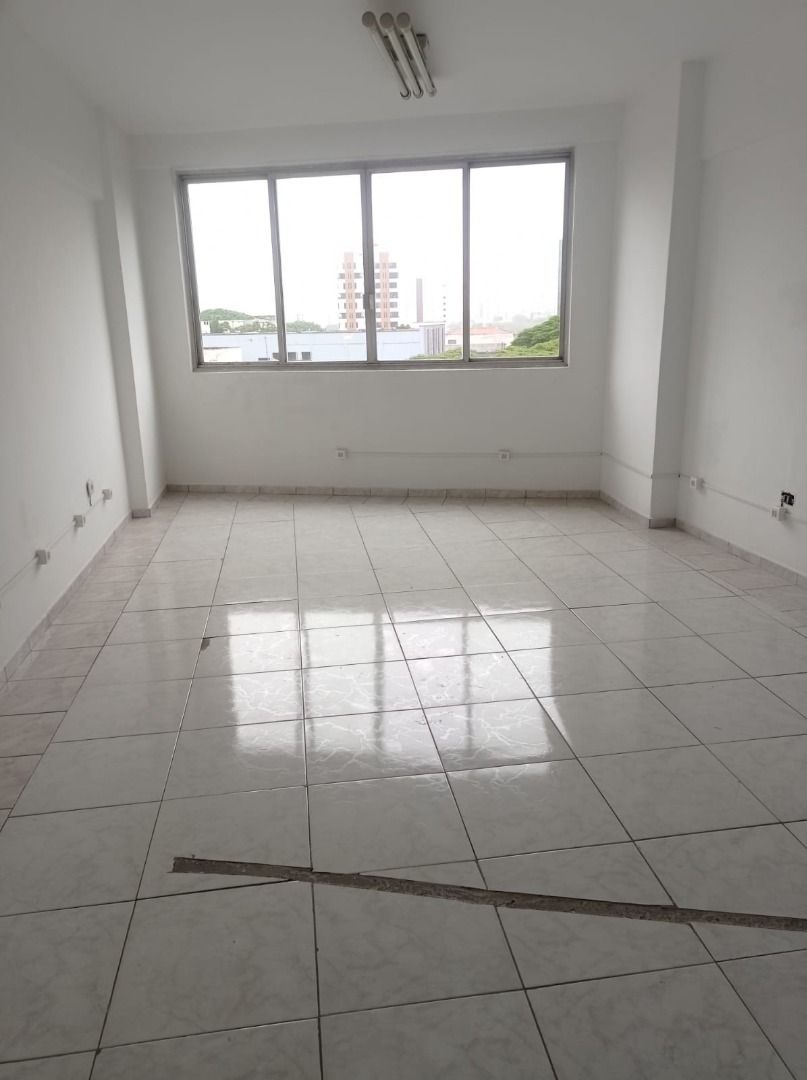 Sala em Centro, Guarulhos/SP de 45m² para locação R$ 1.100,00/mes