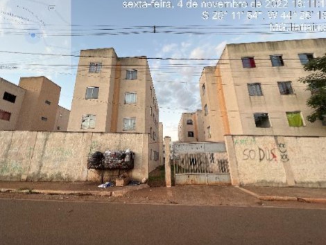 Apartamento em Sao Francisco, Itatiaiucu/MG de 50m² 3 quartos à venda por R$ 50.986,00