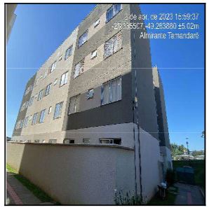Apartamento em Jardim Santo Antônio, Almirante Tamandaré/PR de 50m² 2 quartos à venda por R$ 153.174,00