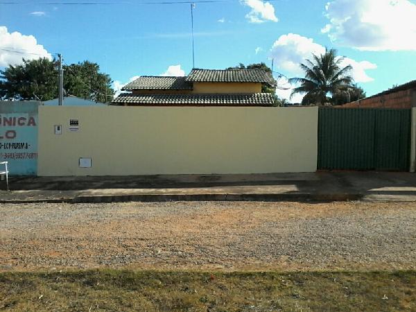 Casa em Vila Divinéia, Padre Bernardo/GO de 375m² 2 quartos à venda por R$ 54.480,00