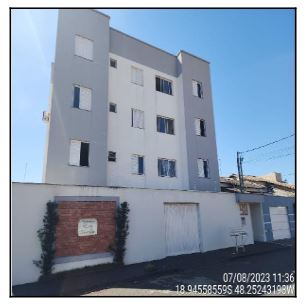 Apartamento em Jardim Inconfidência, Uberlândia/MG de 50m² 2 quartos à venda por R$ 163.067,00