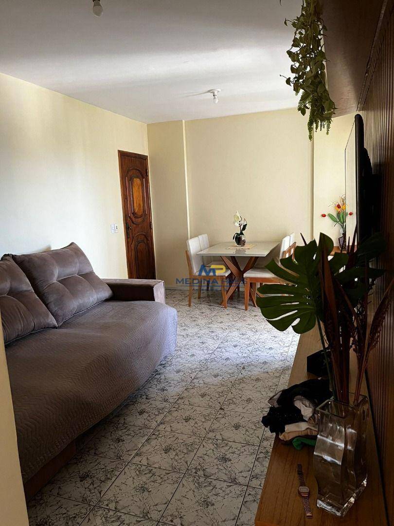 Apartamento em Alcântara, São Gonçalo/RJ de 112m² 2 quartos à venda por R$ 244.000,00