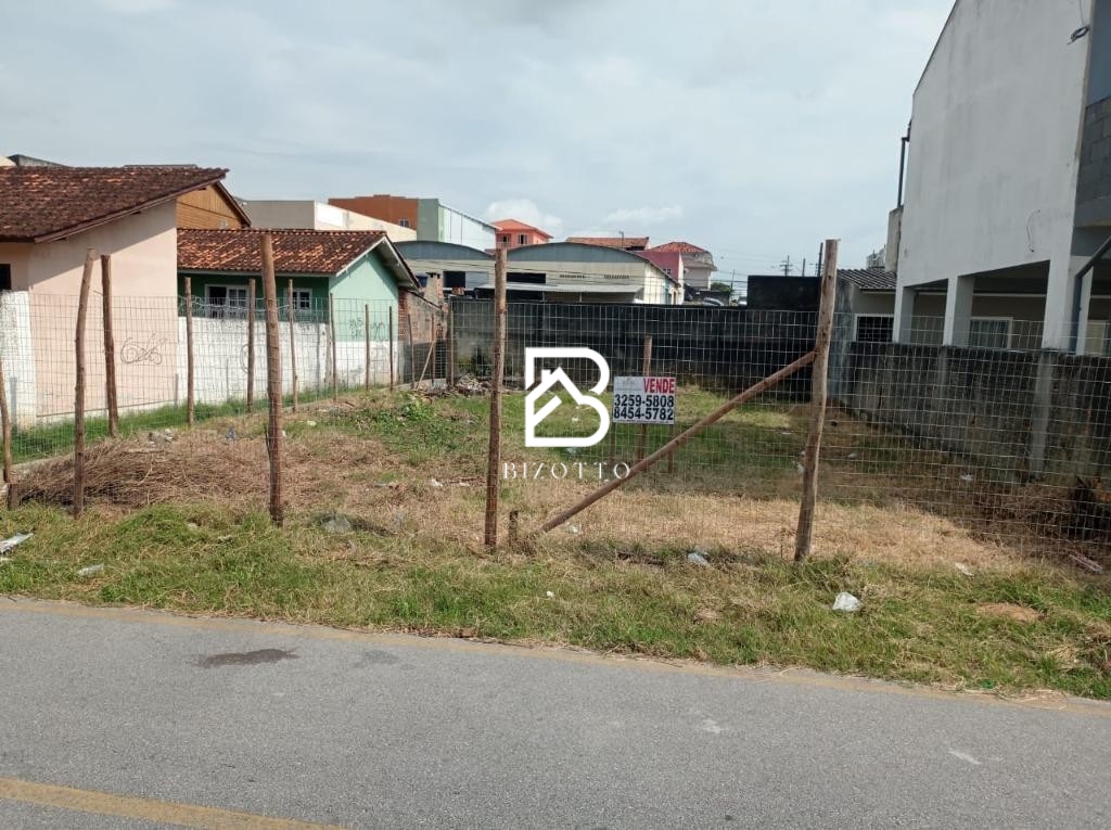 Terreno em Ipiranga, São José/SC de 240m² à venda por R$ 269.000,00