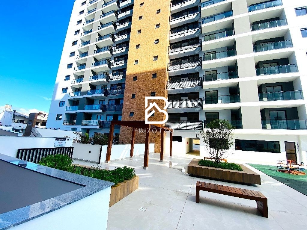 Apartamento em Areias, São José/SC de 65m² 2 quartos à venda por R$ 377.000,00