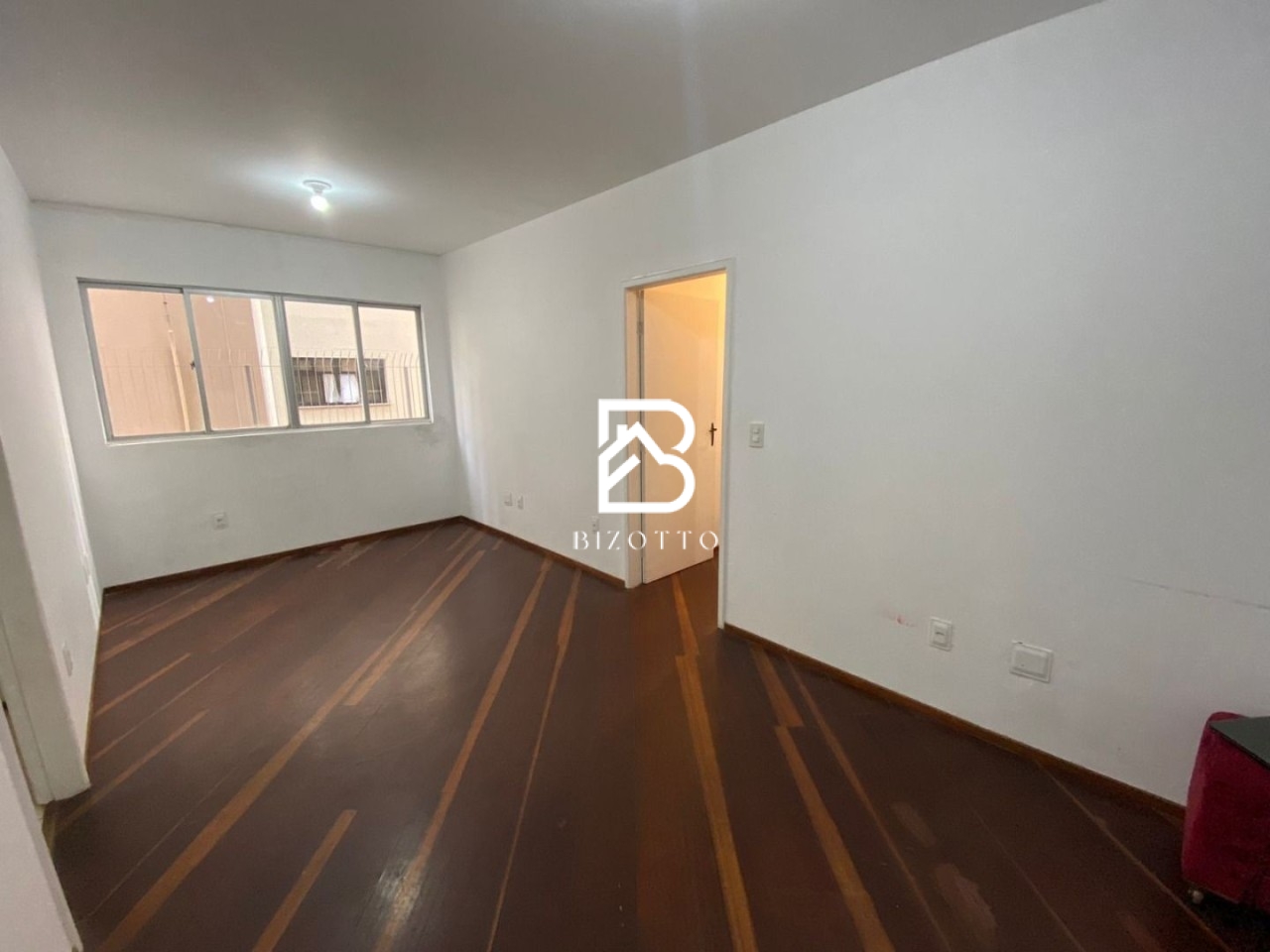 Apartamento em Centro, Florianópolis/SC de 108m² 3 quartos à venda por R$ 548.000,00