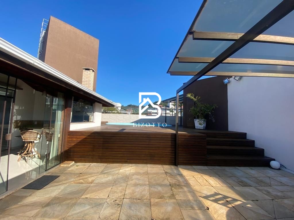 Penthouse em Canasvieiras, Florianópolis/SC de 320m² 3 quartos à venda por R$ 1.539.000,00