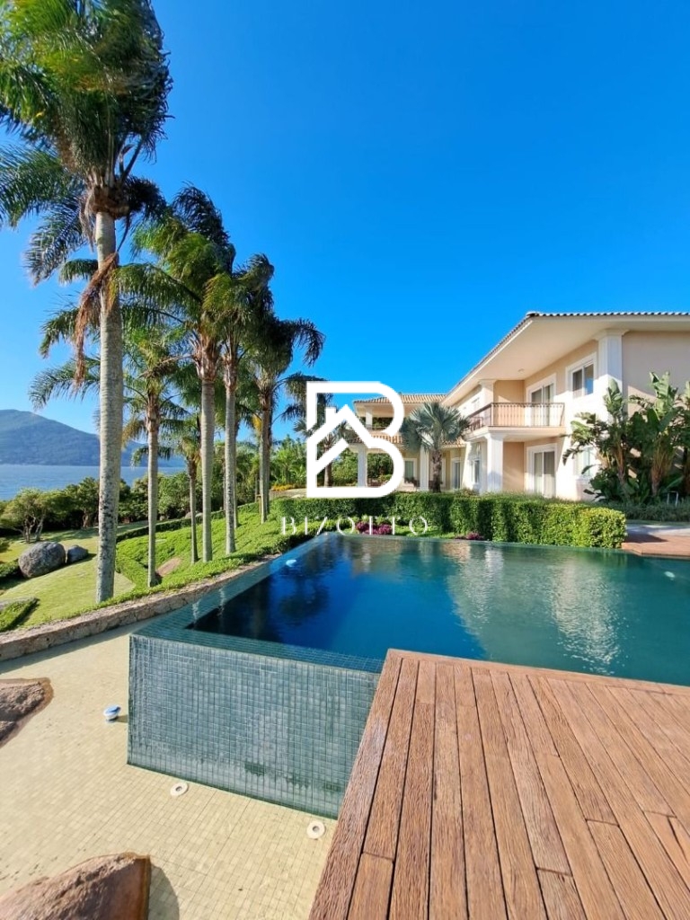 Casa em Barra da Lagoa, Florianópolis/SC de 1070m² 5 quartos à venda por R$ 21.999.000,00