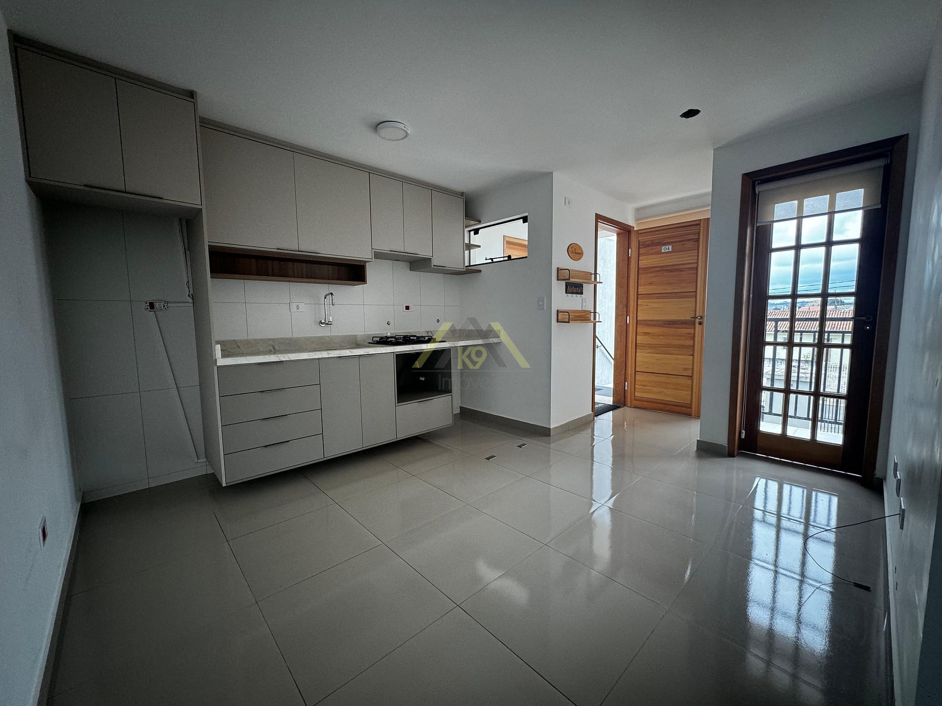 Apartamento em Palmital, Colombo/PR de 42m² 2 quartos à venda por R$ 218.900,00