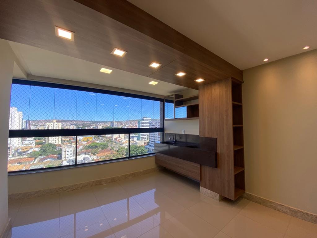 Apartamento em Candeias, Vitória da Conquista/BA de 122m² 3 quartos à venda por R$ 899.000,00 ou para locação R$ 2.700,00/mes