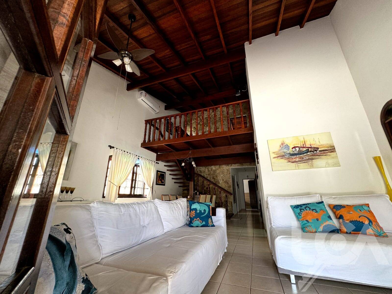 Casa em Sertão do Perequê Mirim, Ubatuba/SP de 420m² 5 quartos à venda por R$ 849.000,00