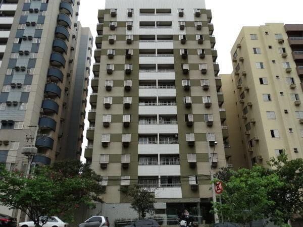 Apartamento em Centro, Londrina/PR de 94m² 3 quartos para locação R$ 1.800,00/mes