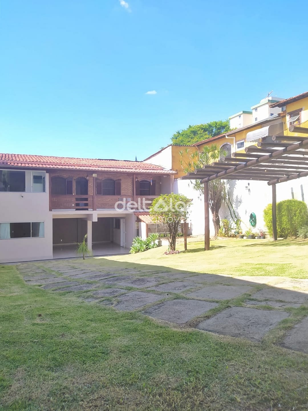 Casa em Itapoã, Belo Horizonte/MG de 360m² 3 quartos para locação R$ 5.100,00/mes