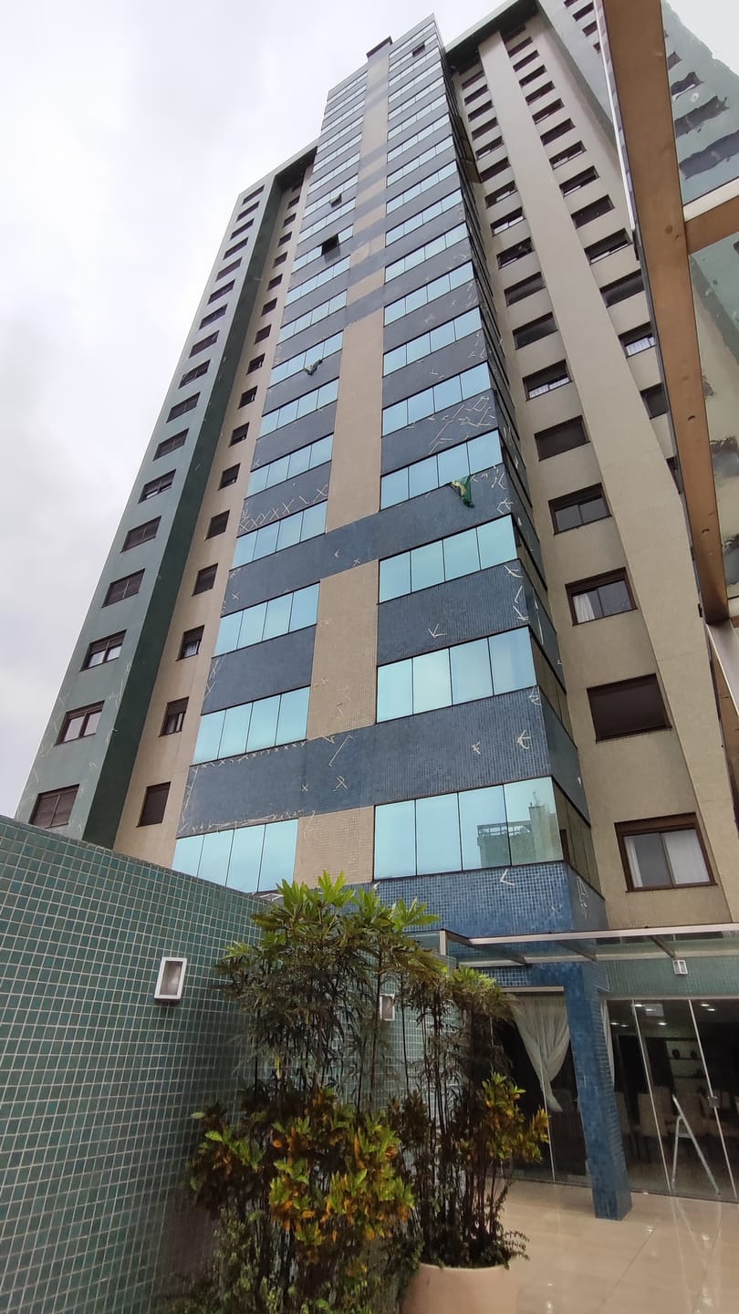 Apartamento em Centro, Cascavel/PR de 169m² 2 quartos à venda por R$ 999.000,00