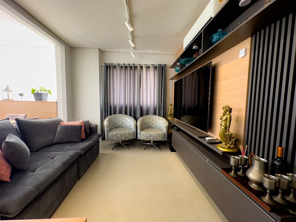Apartamento em Gonzaga, Santos/SP de 70m² 2 quartos à venda por R$ 944.000,00