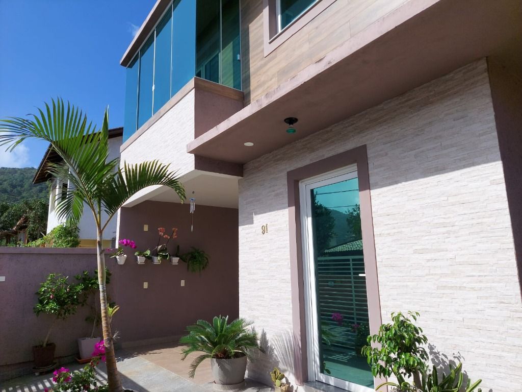 Casa em Barra da Lagoa, Florianópolis/SC de 84m² 2 quartos à venda por R$ 519.000,00