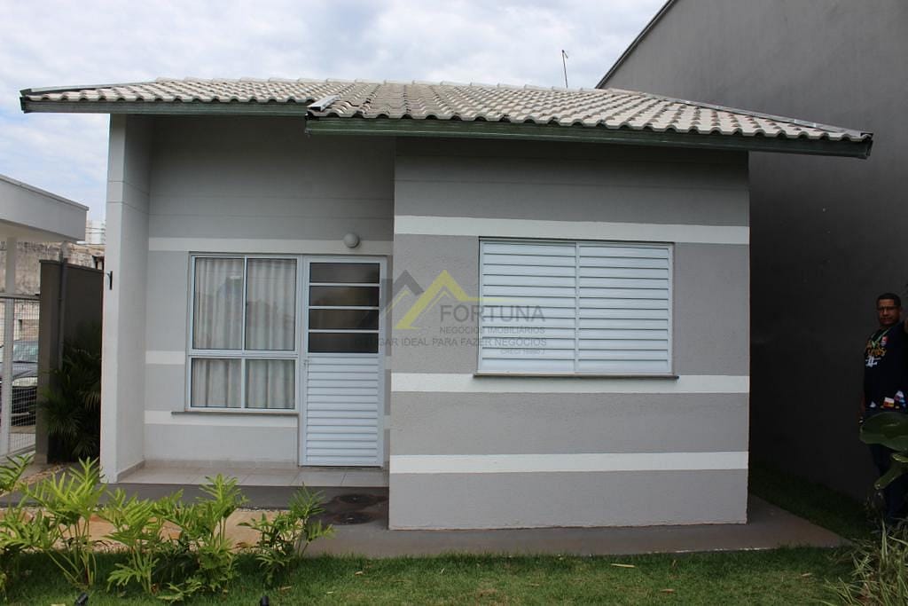 Casa em Nova Esperança I, Cuiabá/MT de 47m² 2 quartos à venda por R$ 208.800,00